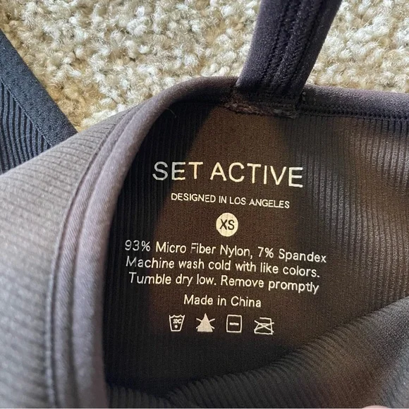 Lot of 3 Set Active Sculptflex Ribbed V Neck bra - Picture 4 of 4